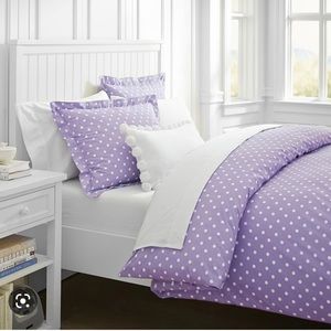 Pottery Barn Full/Queen Duvet